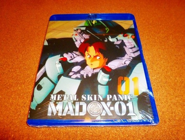 新品BD 【メタルスキンパニック　MADOX-01】OVA！国内プレイヤーOK 北米版ブルーレイ_画像1