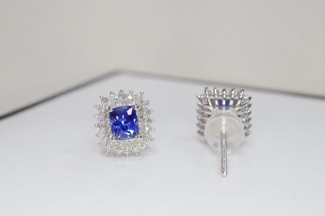 天然 ロイヤル ブルーサファイア ピアス0.88ct k18 f | www