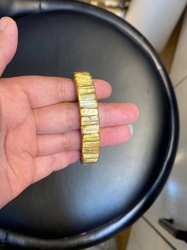 人気アイテム 【天然】ゴールドタイチンルチル クォーツ ブレスレット