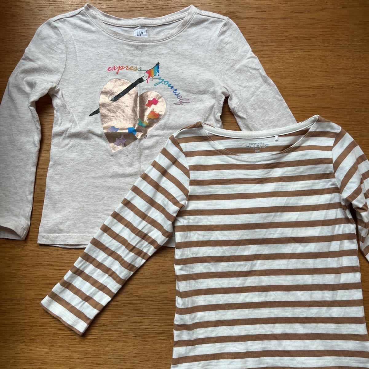 長袖Tシャツ ２枚セット　サイズ100 薄手ロンT_画像1