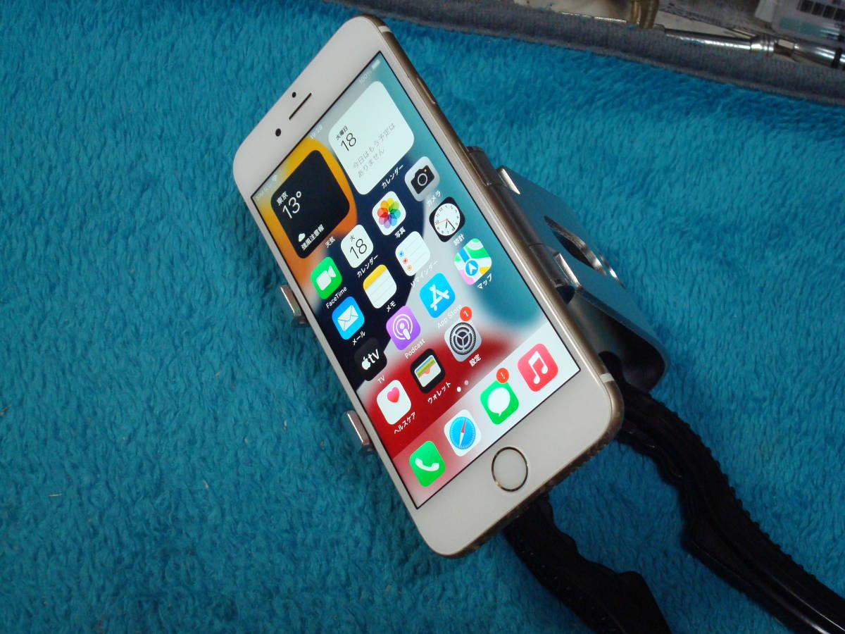 iPhone 6S 64GB iOS 15.7.5 SoftBank解除 バッテリ新品交換済 送料無料