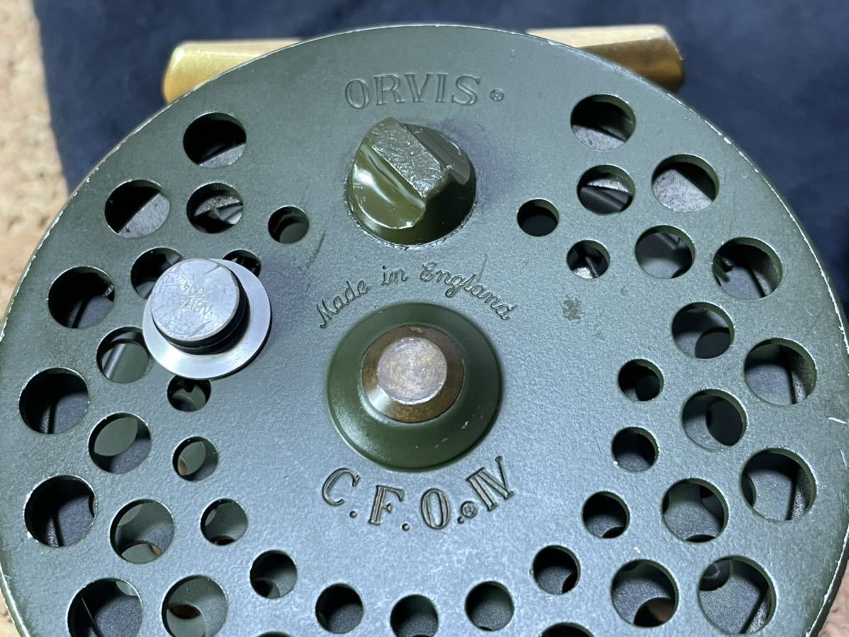 ★即決！稀少 限定色 ORVIS CFO 4 オービス fly reel フライリール 替えスプール・袋付き 中古良品！機関好調 C.F.O.IV ★の画像2