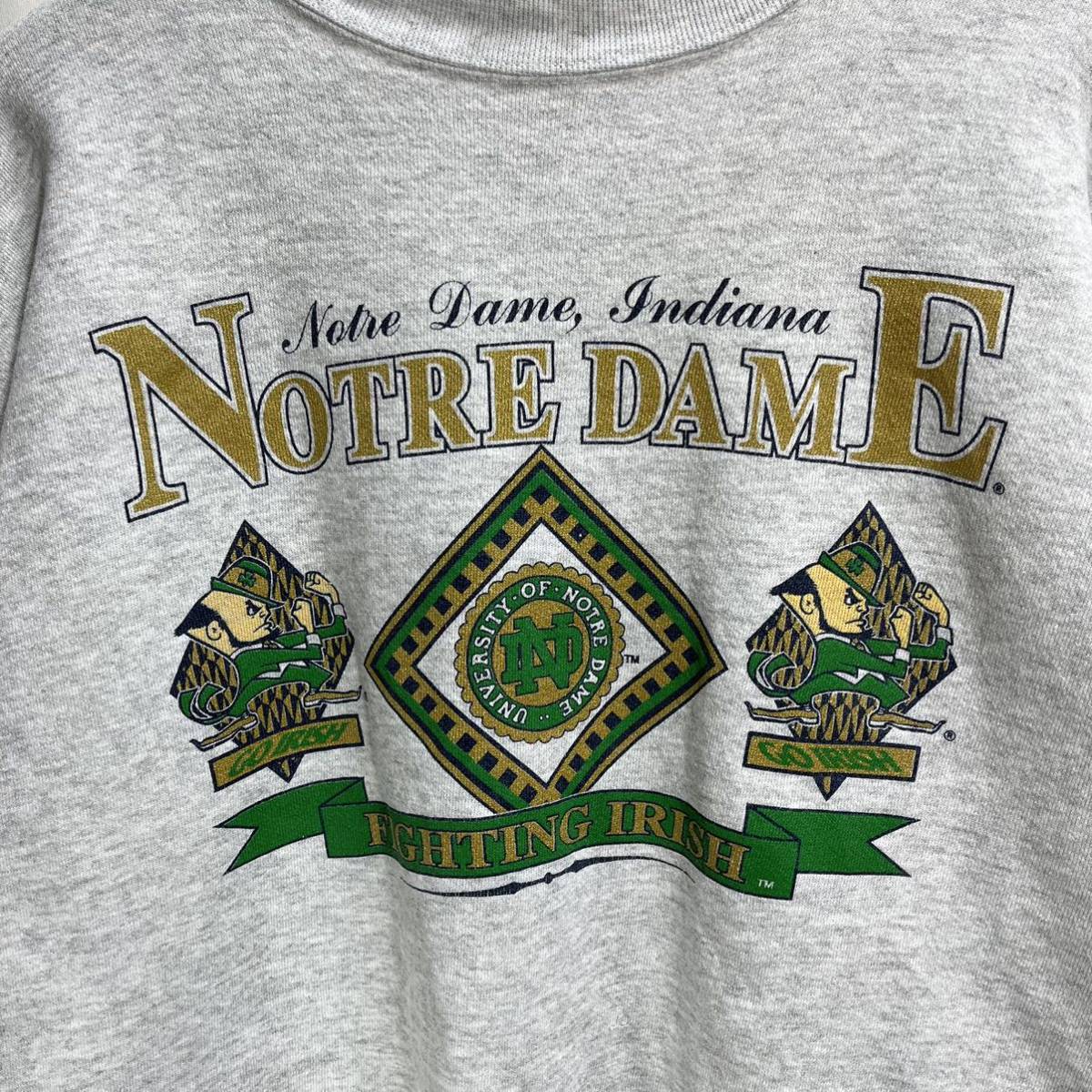 ■ ビンテージ USA製 ノートルダム大学 ” FIGHTING IRISH ” ファイティング アイリッシュ アメフト イラスト スウェット トレーナー ■_画像3