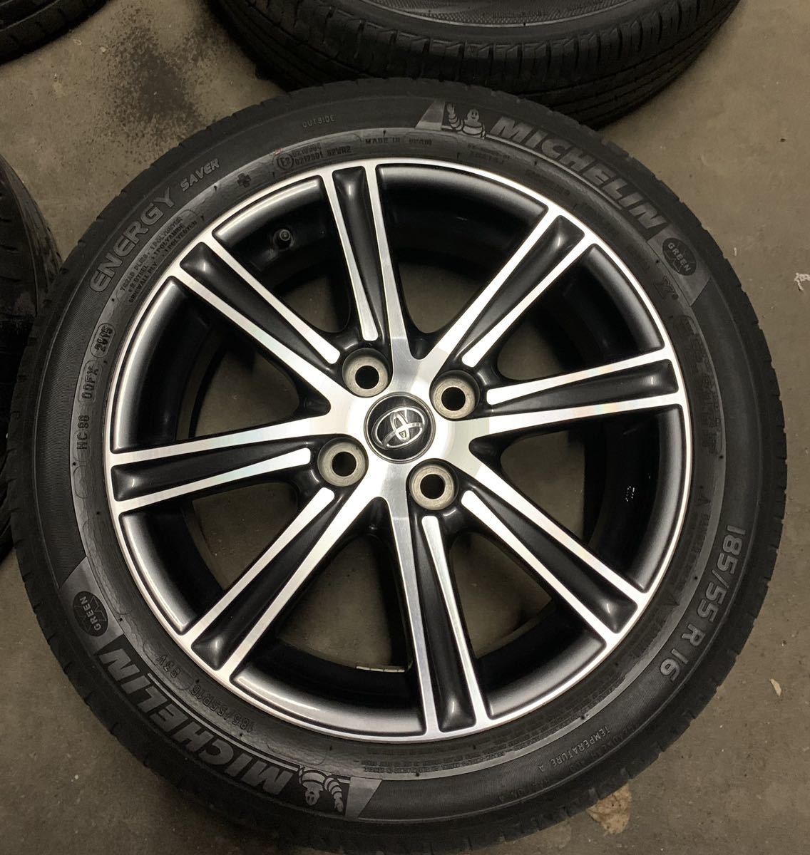 TOYOTA カローラフィールダーW×B 16インチアルミホイール 美品-