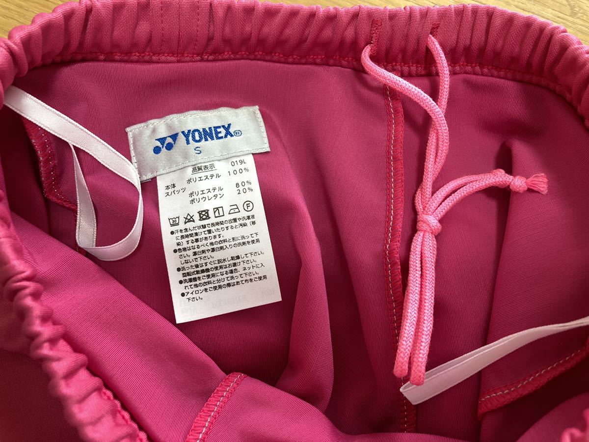 新品同様 極美品 ヨネックス ジュニア スカート スコート ピンク Sサイズ インナーパンツ 一体型 インパンツ テニス バドミントン ウエア_画像6