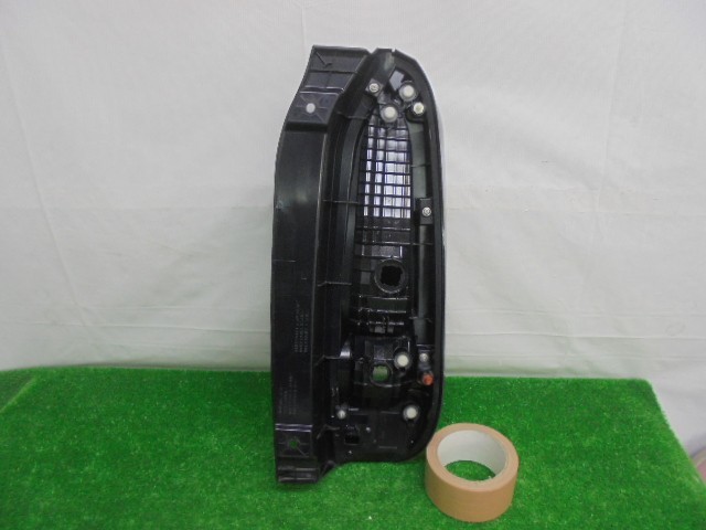 三菱／ｅＫクロススペース　B38A　左テールランプ　LED　ユニット　No.812859【品番　MQ716684】_画像4