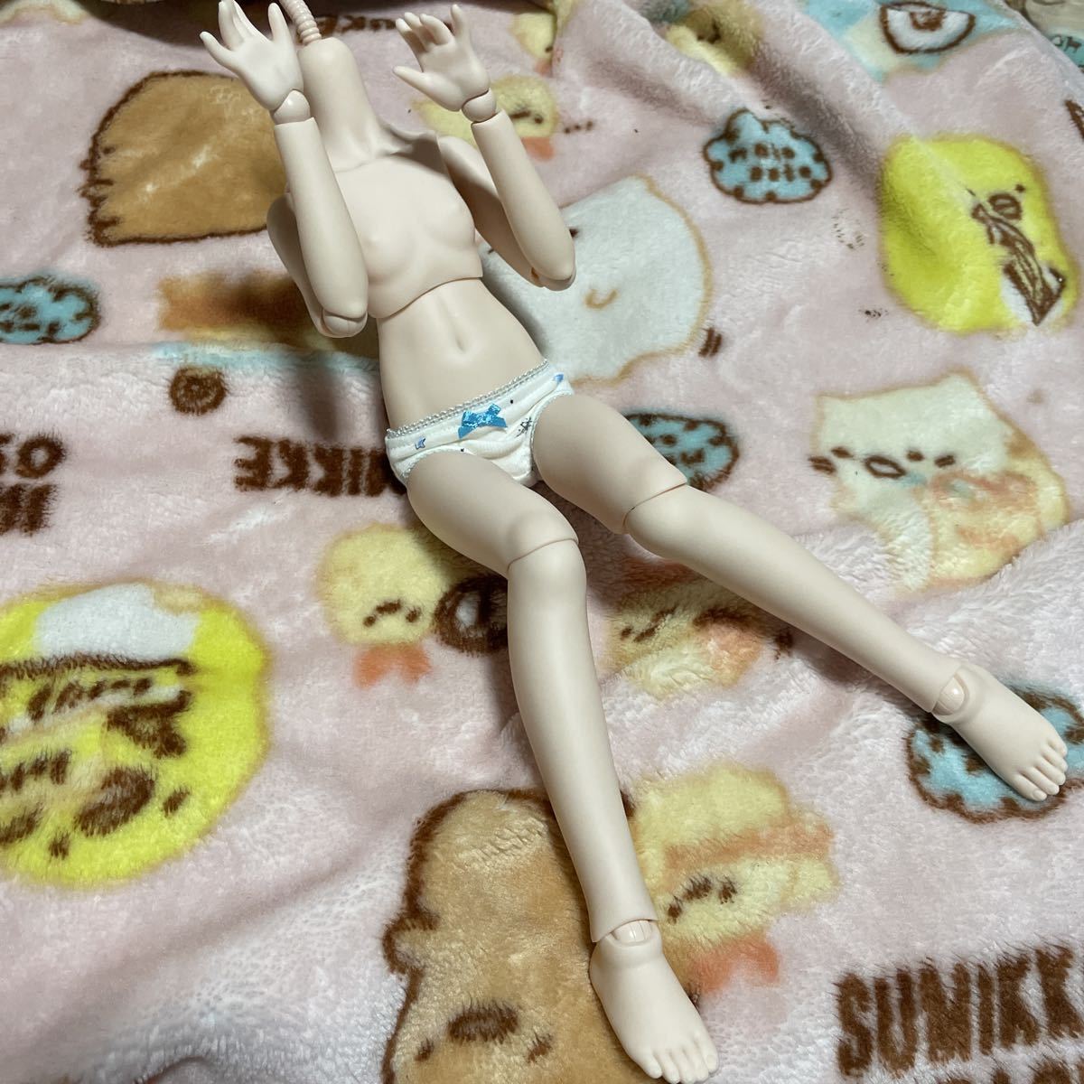 お買得限定品☆夏売れ筋 MDD ボディfキューブ3 セミホワイト肌 美品