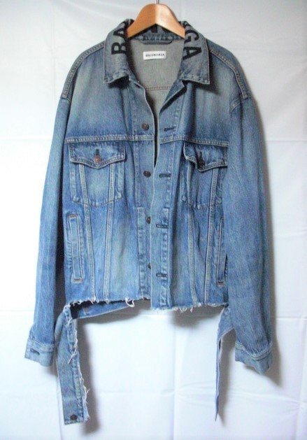 SALE バレンシアガ BALENCIAGA ロゴデニムジャケット ・サイズ36 SALE バレンシアガ BALENCIAGA ロゴデニムジャケット ・サイズ36