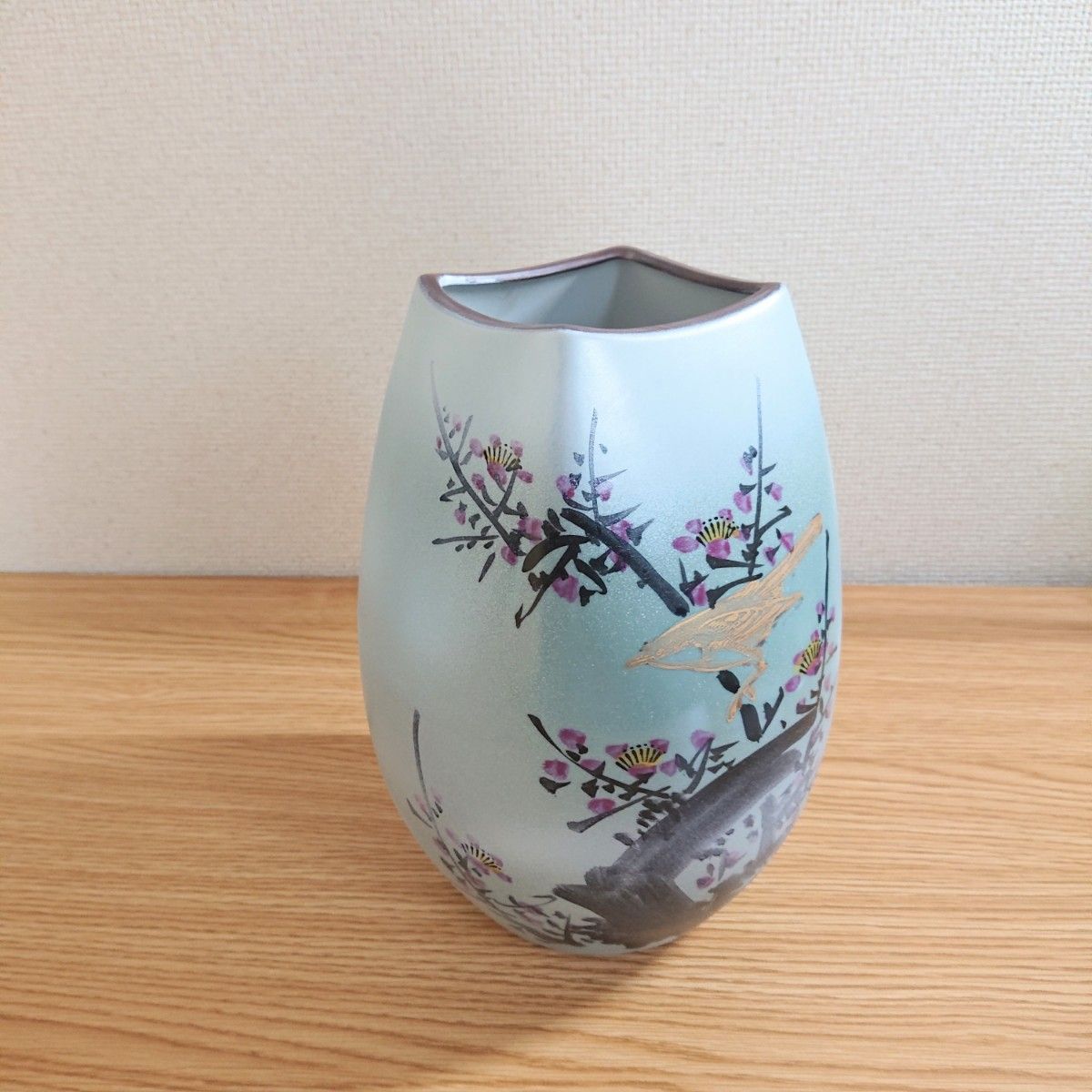 美品  花瓶  花器  生け花 華道 投入れ花 自由花 フラワーベース  九谷焼