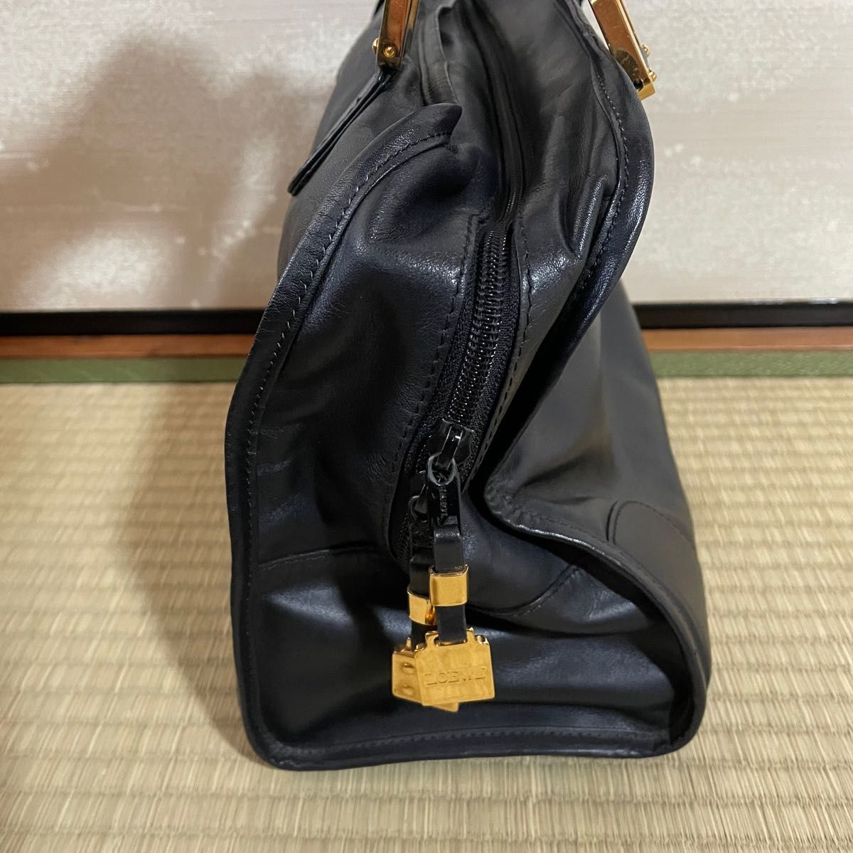 LOEWE ロエベ ハンドバック アマソナ 手提げ鞄 黒 本革 ゴールド金具