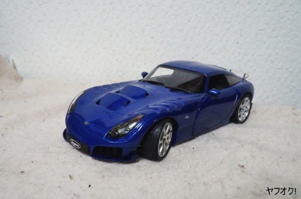 割引発見 JADI TVR サガリス 1/18 ミニカー 青 乗用車