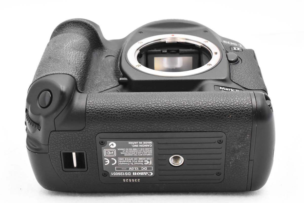 Canon キヤノン EOS-1D Mark II デジタル一眼レフカメラ ボディ (t3213)_画像6