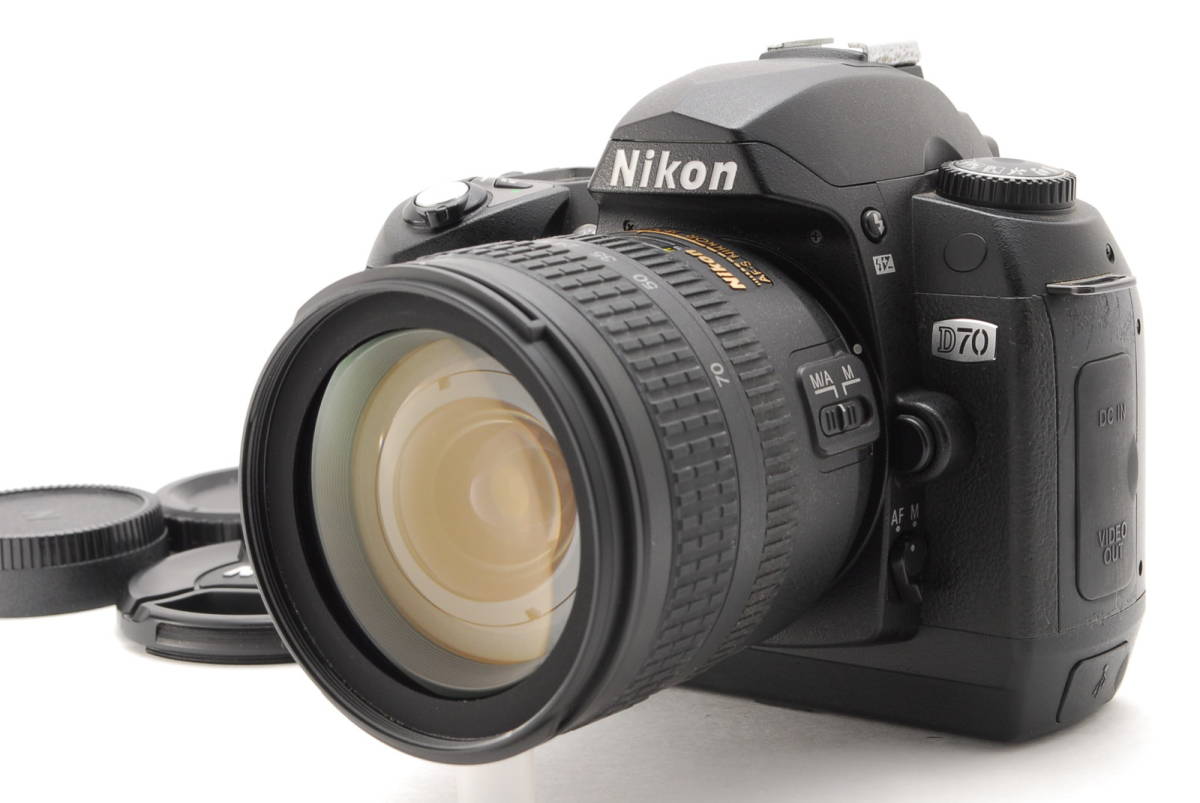 Nikon ニコン D70 + AF-S DX NIKKOR 18-70mm F/3.5-4.5 G ED レンズ (oku1535)