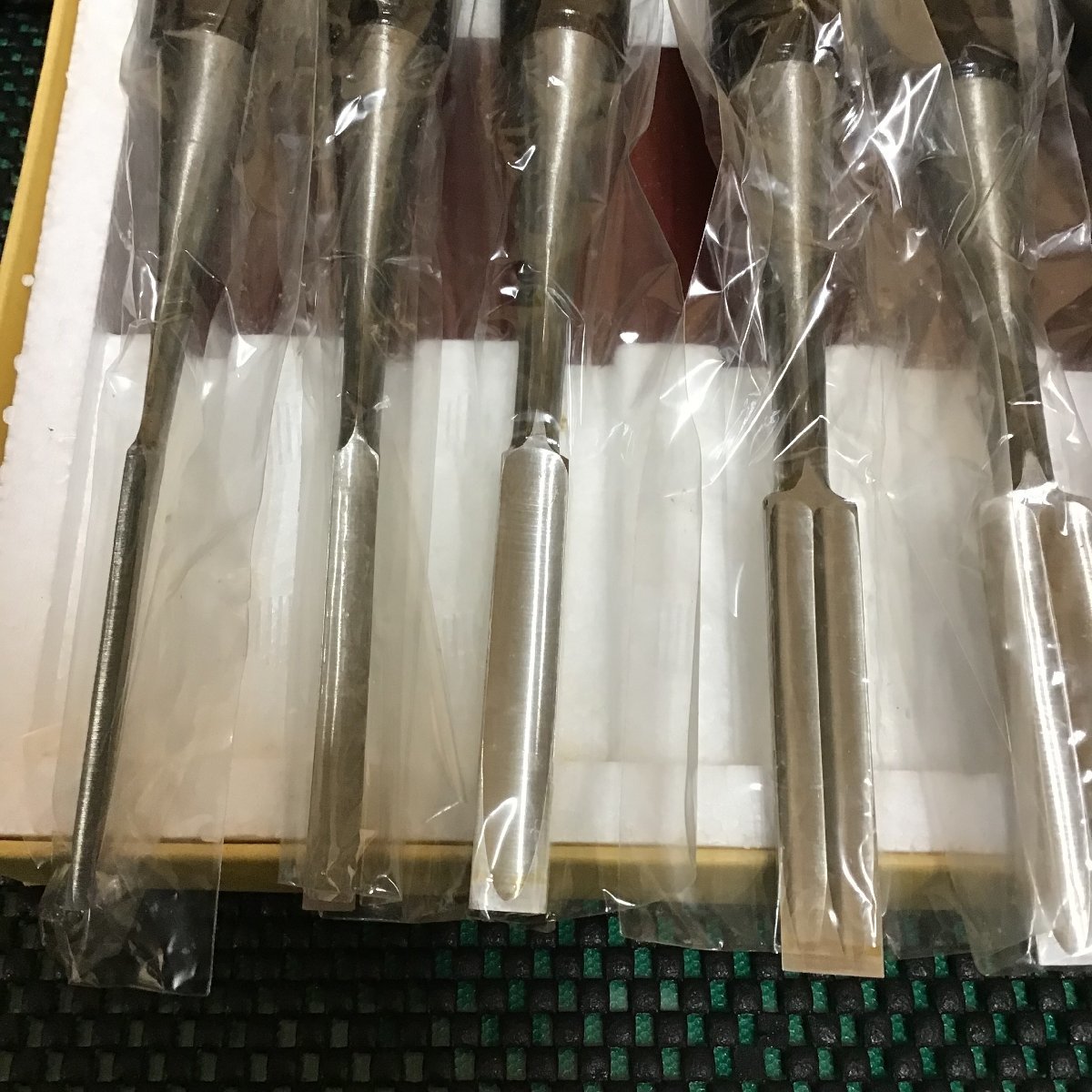 未使用品】匠 別誂追入鑿 10本組 龍飾り 鑿 鉋 大工道具 | sgb-e.com