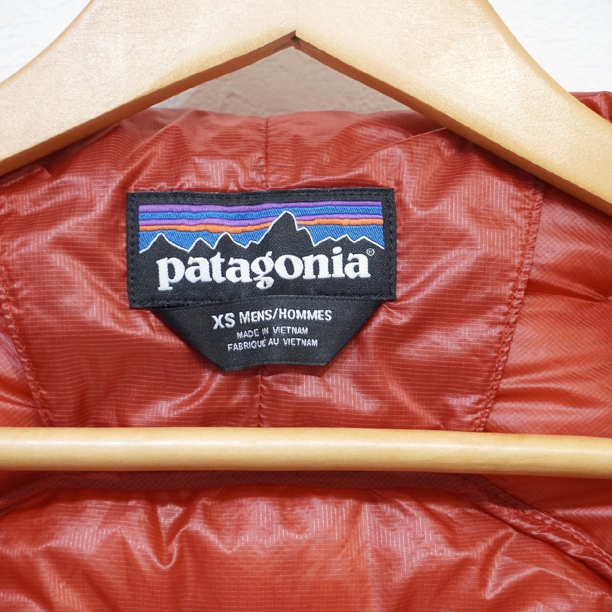 patagonia (XS) メンズ　マイクロパフ ベスト 84075SP19 M'S MICRO PUFF VEST 赤　パタゴニア H4-6_画像5