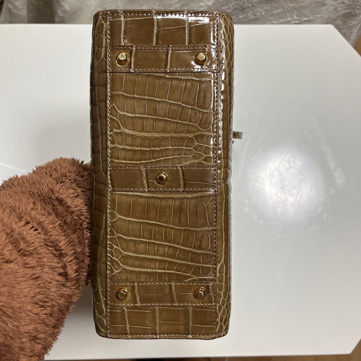未使用品 クロコダイル ヘンローン シャイニング 2way ハンドバッグ 最安 未使用品 クロコダイル ヘンローン シャイニング 2way ハンドバッグ 最安