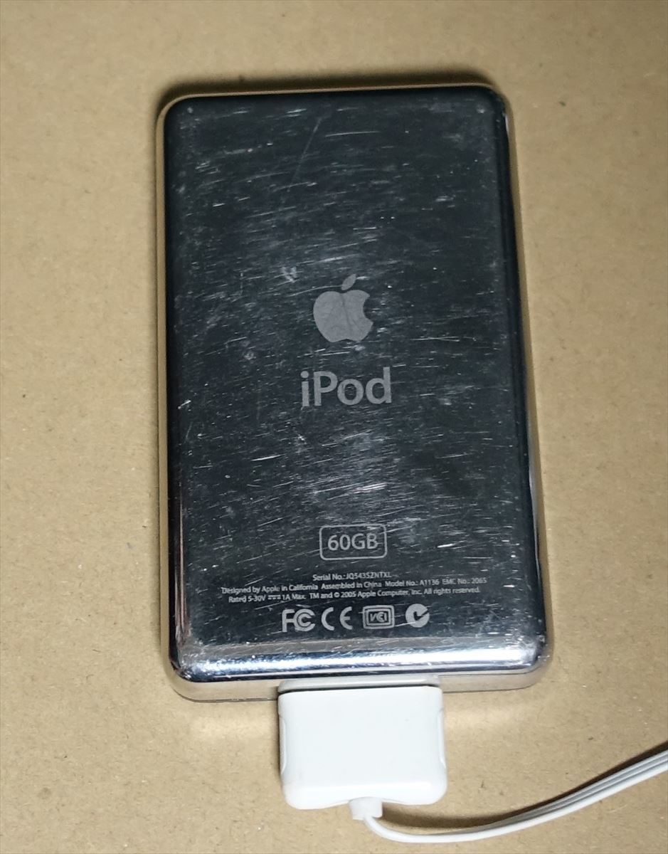 iPod 60GB A1136 Black 難あり おまけ付き_画像2