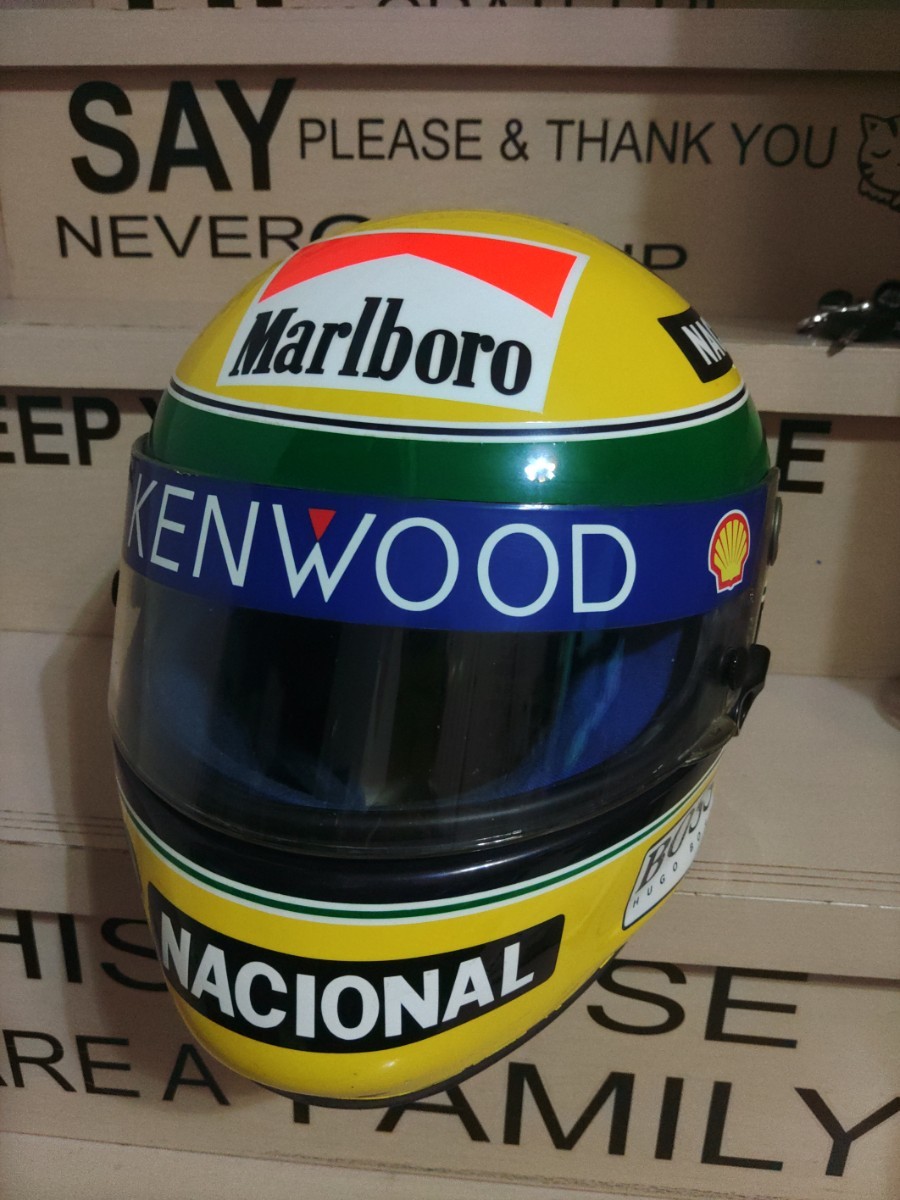 SHOEI xfour ライト アイルトン・セナ レプリカヘルメット www