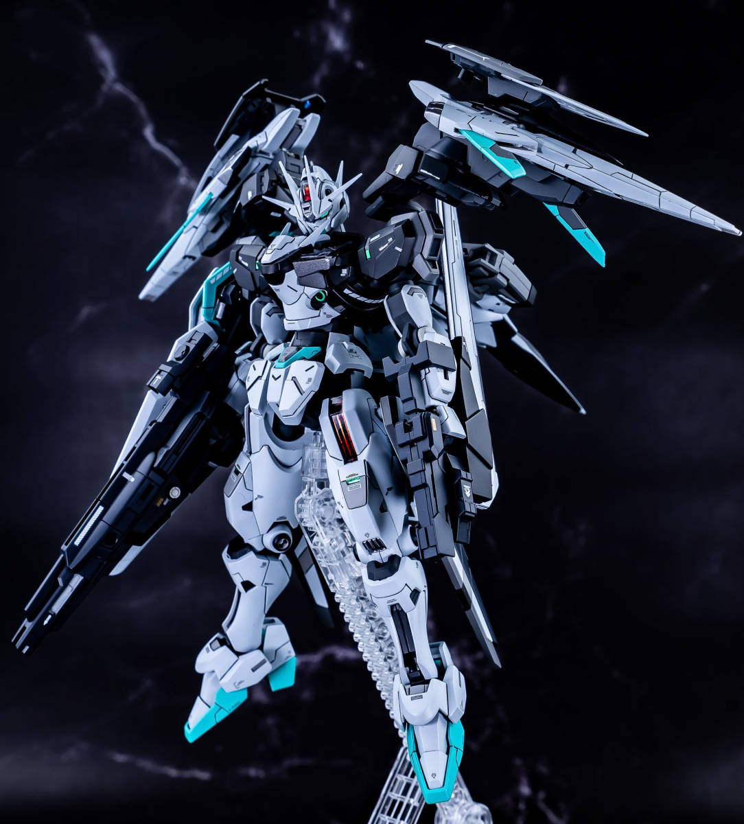 通販激安】 完成品 HG ガンダムエアリアル改修型 水星の魔女 ガンプラ