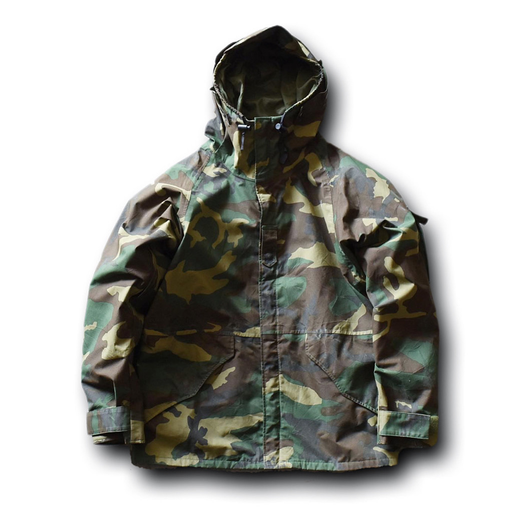 90s US.ARMY ECWCS ゴアテックスパーカー GEN1 中期型 表記MEDIUM-REGULAR / GORE-TEX ビンテージ 米軍 実物 迷彩 ミリタリー USA 古着_画像1