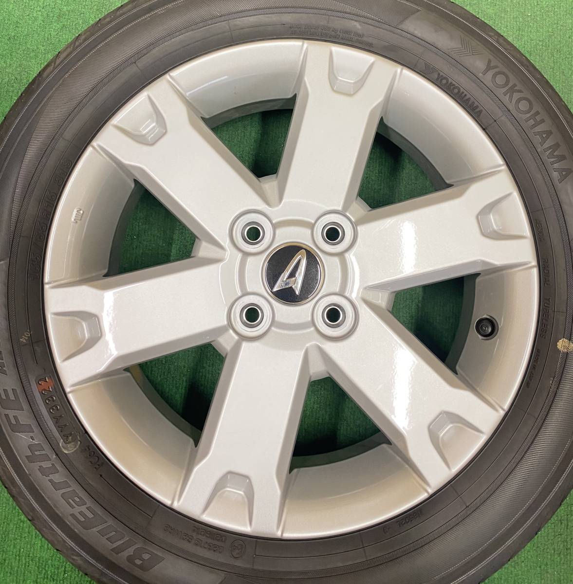 165/65R15・ダイハツ タフト純正アルミホイール、ラジアルタイヤ4本