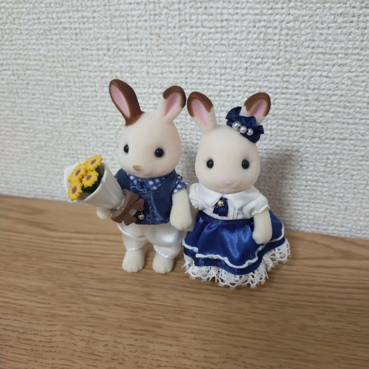 シルバニアファミリー展40th限定ラグジュアリードレスペアセット