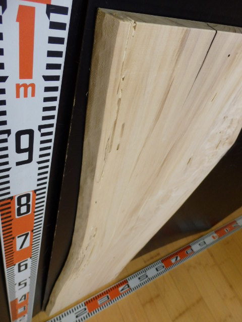 e3041236 ポプラ●約1m×27cm～34cm×2.2cm☆無垢板１枚板 木材 板 DIY 板材 天板 棚板 テーブル 看板 花台など種類豊富！_画像4