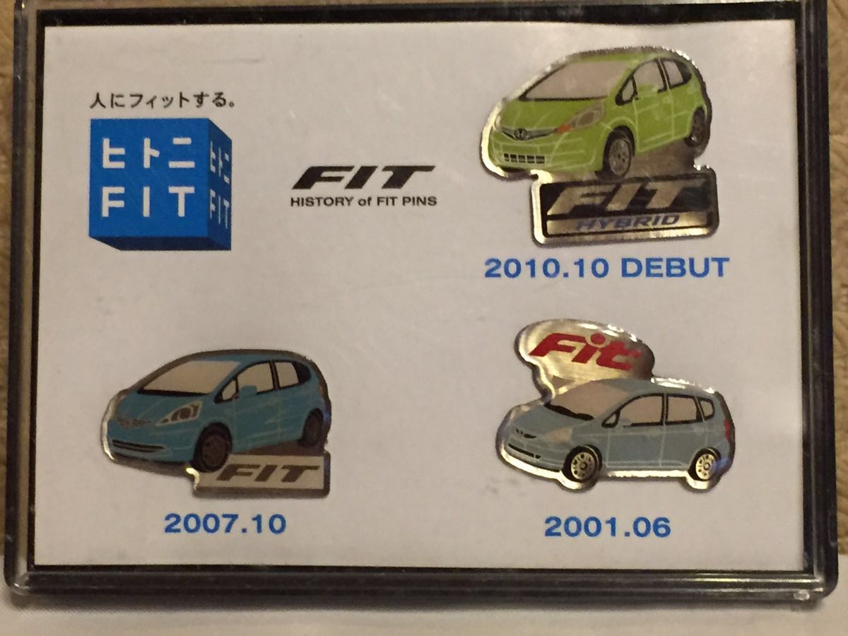 ヤフオク 未使用です ケース入り 車のピンバッチ ヒトにf ヤフオク 未使用です ケース入り 車のピンバッチ ヒトにf