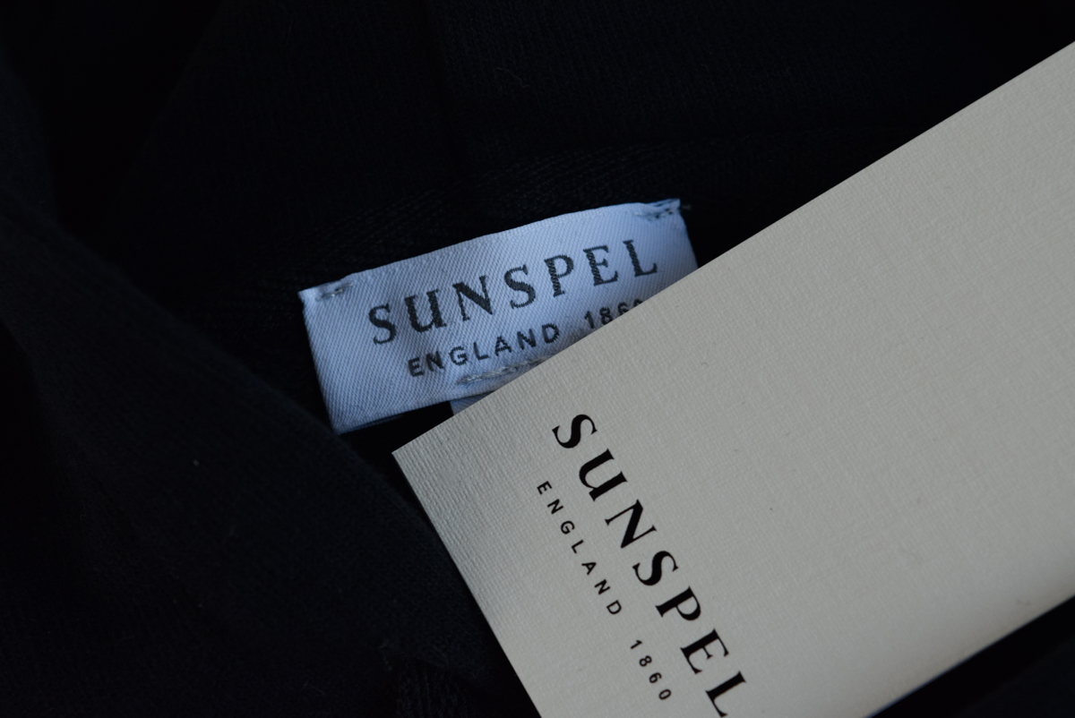 新品 Sunspel サンスペル 定価2万3300円 ポルトガル製 black スウェット プルオーバー パーカー トレーナー　M　管理番号F605Q635_画像10