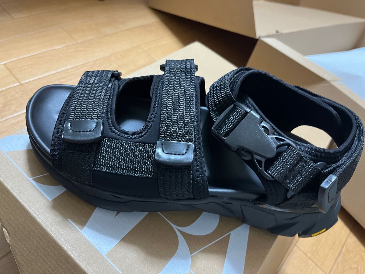 新品　ZARA - VIBRAM ザラ　ビブラム　ハイキングサンダル