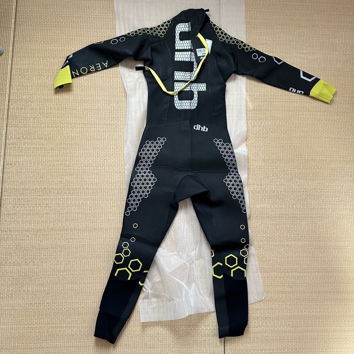 dhb aeron メンズm mサイズ 未使用 2020年購入 ウェットスーツ dhb aeron メンズm mサイズ 未使用 2020年購入 ウェットスーツ