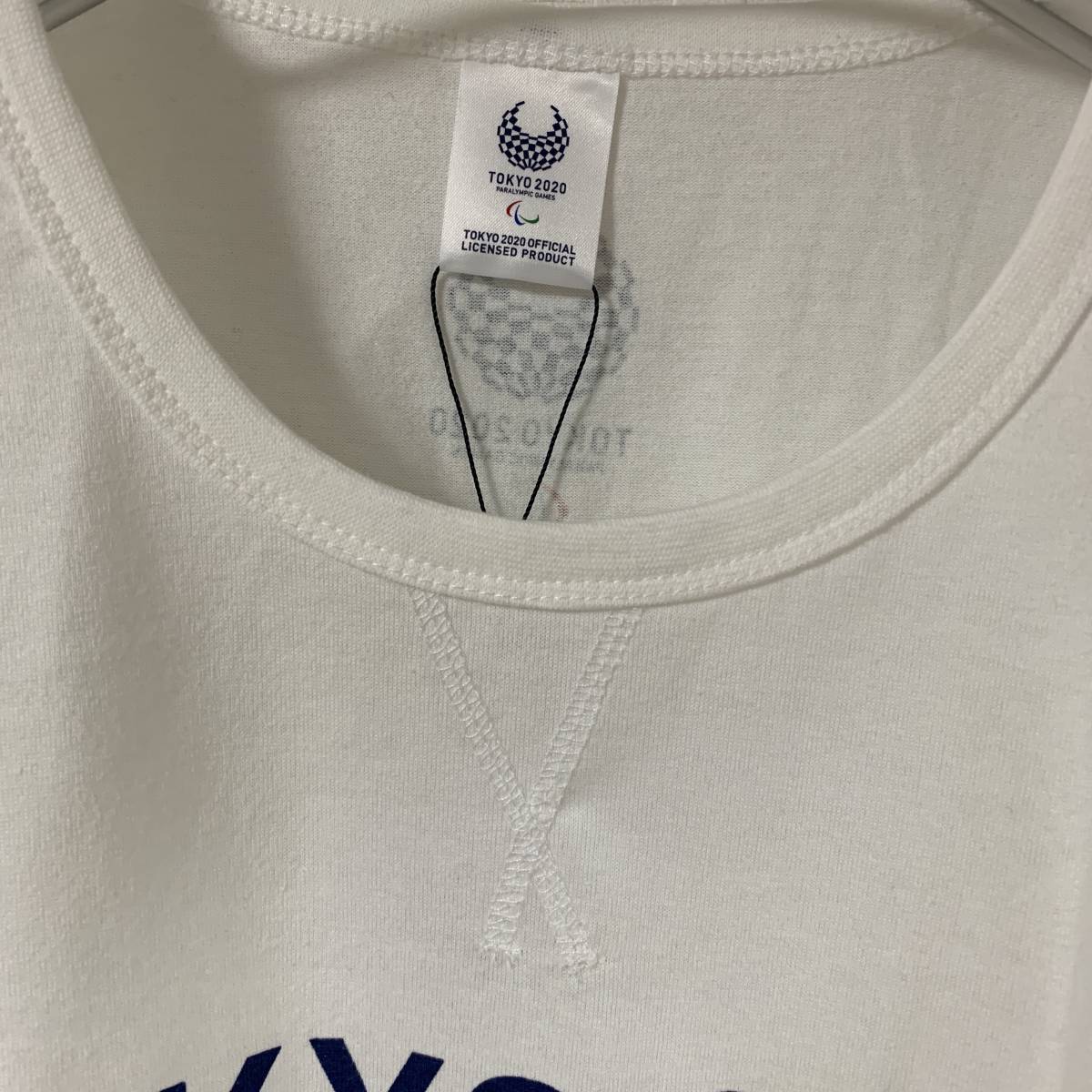 東京2020 東京オリンピック パラリンピック - TOKYP2020 公式ロゴTシャツ LLサイズ 公式ライセンス商品 販売終了 (タグ付き新品未着用)_画像3