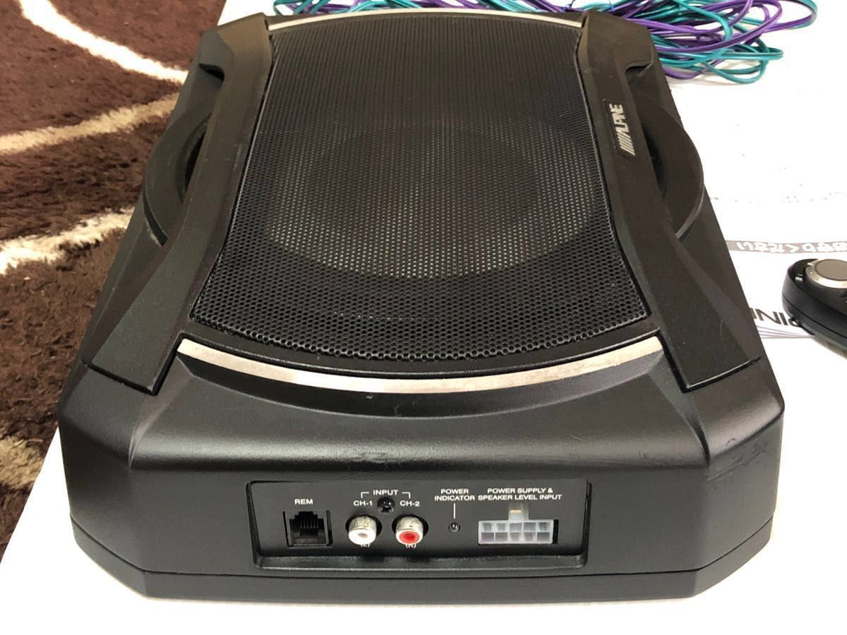 動作良好 純正デッキ ナビ対応 アルパインALPINE パワードサブ 動作良好 純正デッキ ナビ対応 アルパインALPINE パワードサブ
