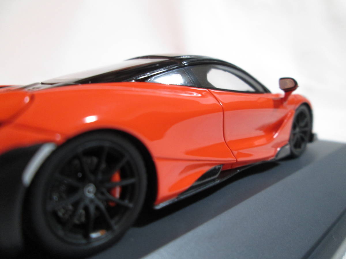 * Schuco 1/43 McLAREN 765 LT orange [ новый товар ]*