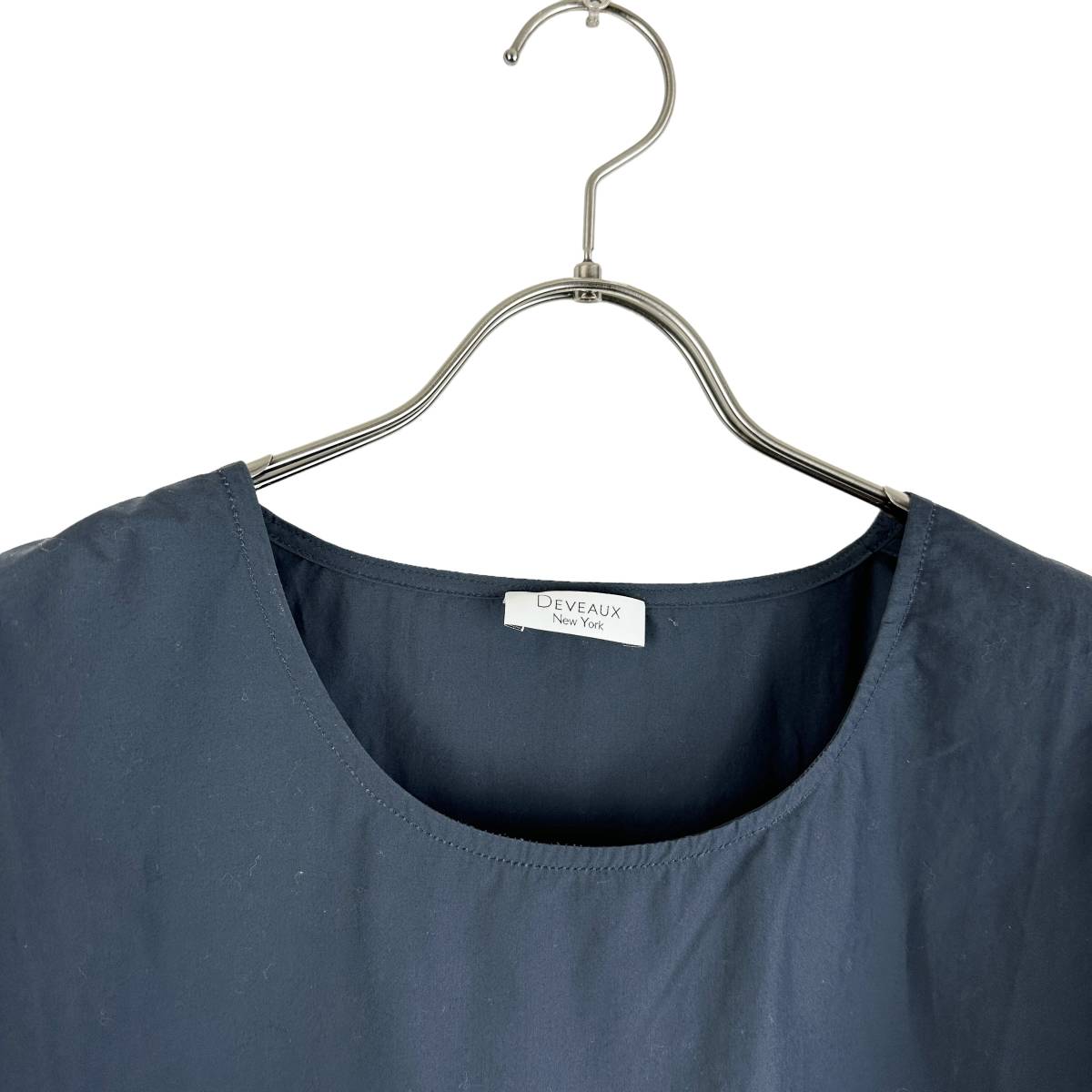 DEVEAUX(デヴォー) Collarless Design T Shirt (navy)