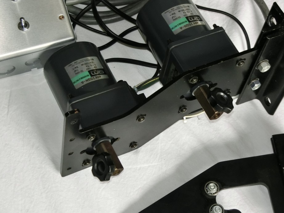 バックスクリーン・背景紙 電動巻上機 電動2連 #2 バックスクリーン・背景紙 電動巻上機 電動2連 #2