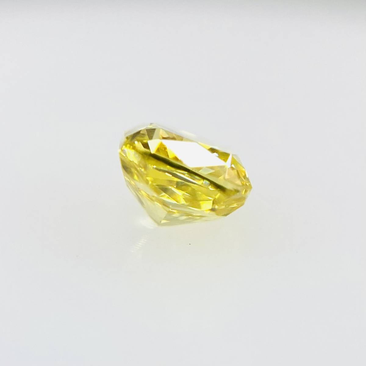 FANCY VIVID YELLOW 0.236ct X/RT2040/CGL www.anac-mali.org