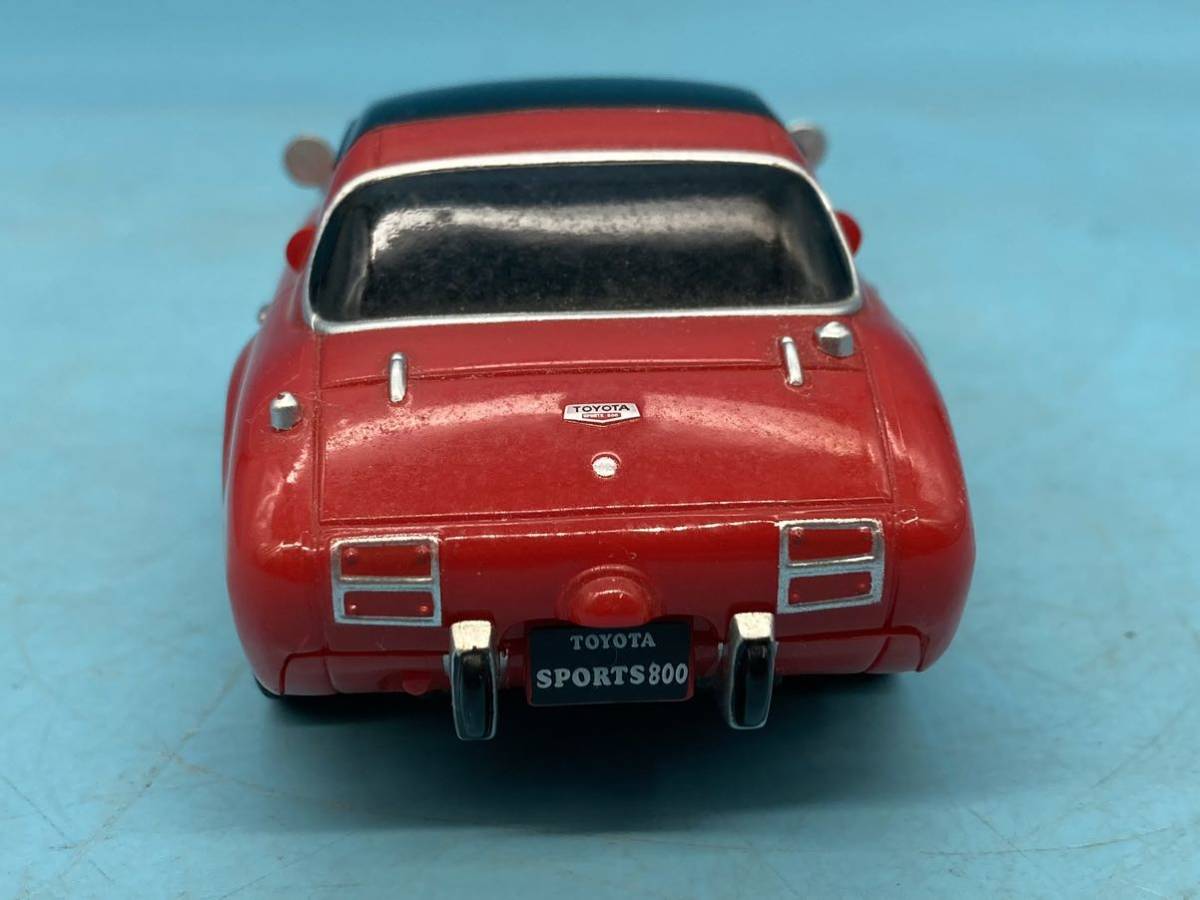 【A6927O084】TOYOTA SPORTS800 ミニカー　トヨタ　スポーツ800 プルバックカー　赤×黒　玩具　おもちゃ　コレクション_画像3