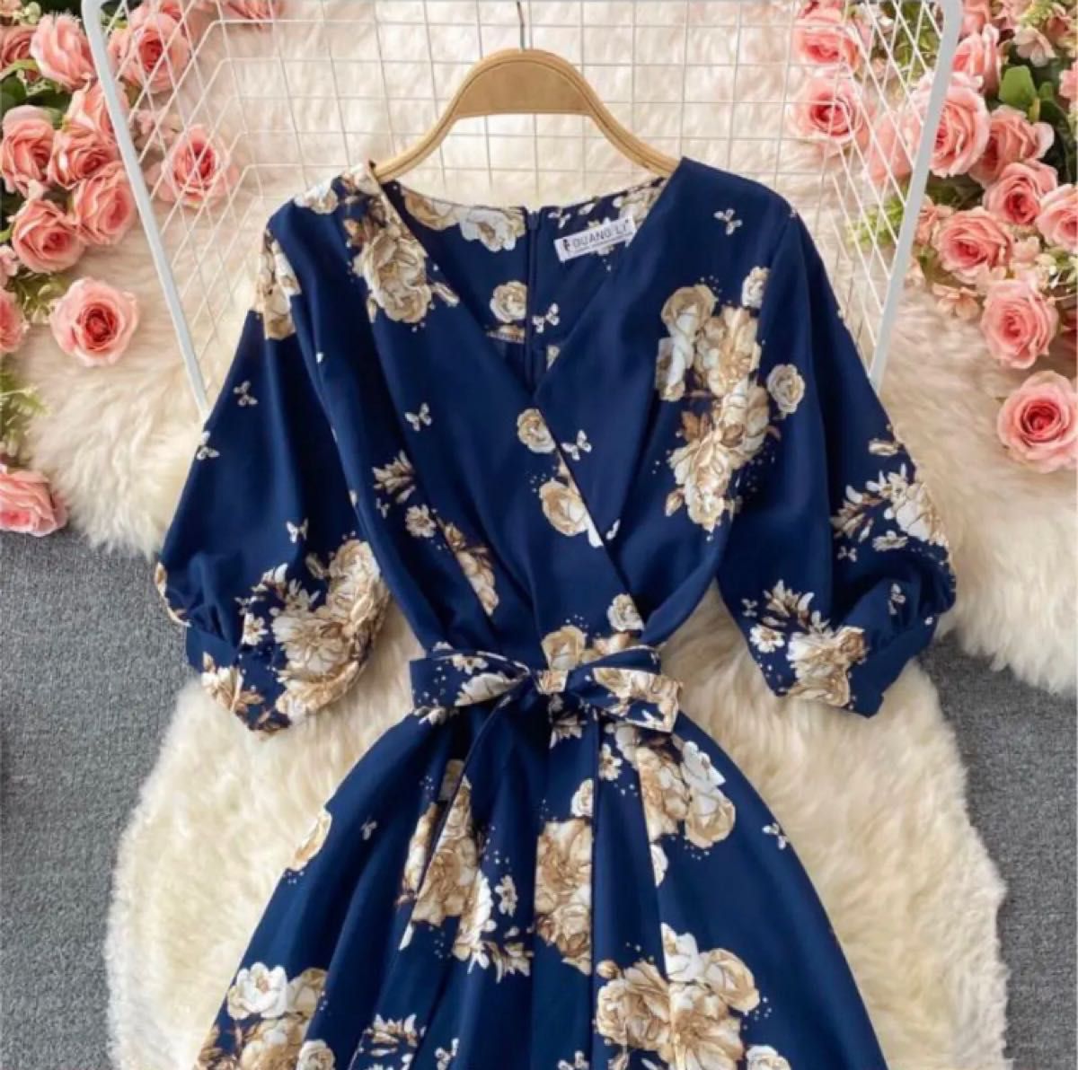 花柄ロングフレアワンピース 花柄ワンピース 紺 ネイビー 半袖 花柄ロングフレアワンピース 花柄ワンピース 紺 ネイビー 半袖