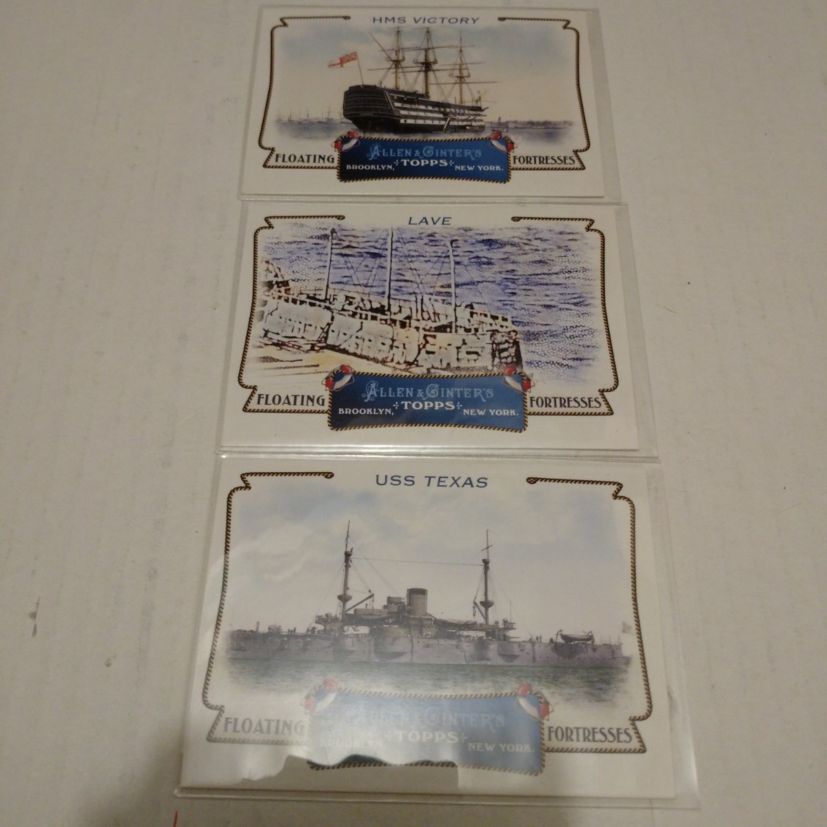 2011 Topps Allen&Ginter's Floating Fortresses3枚セット_画像1