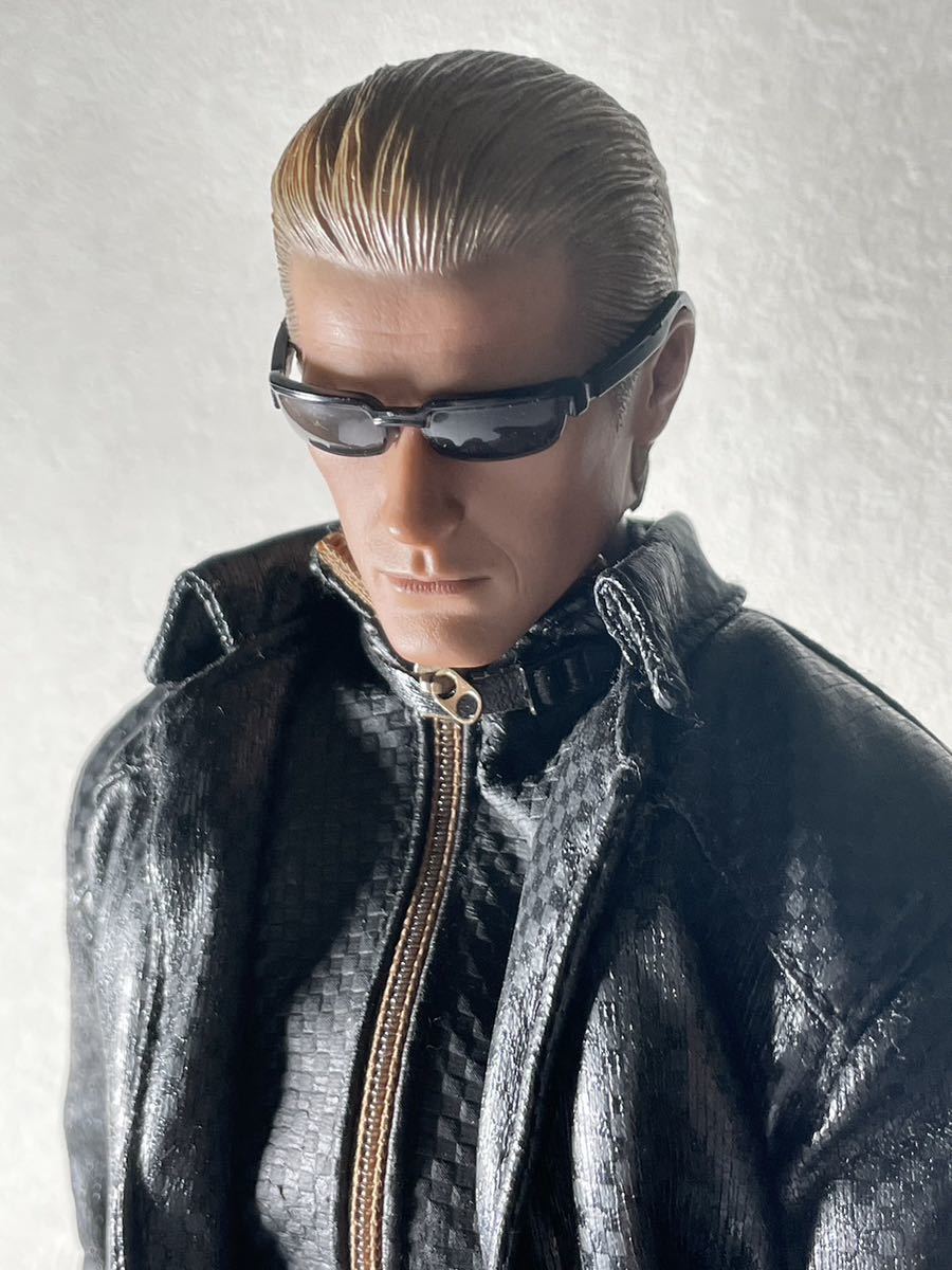 ホットトイズ】バイオハザード5 アルバート・ウェスカー フィギュア ホットトイズ】バイオハザード5 アルバート・ウェスカー フィギュア