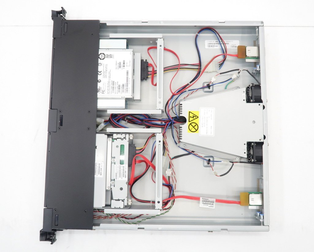 IBM System Storage 7226 multimedia enclosure SAS connection 1U DAT160 tape drive installing DVD multi Drive installing operation verification settled 