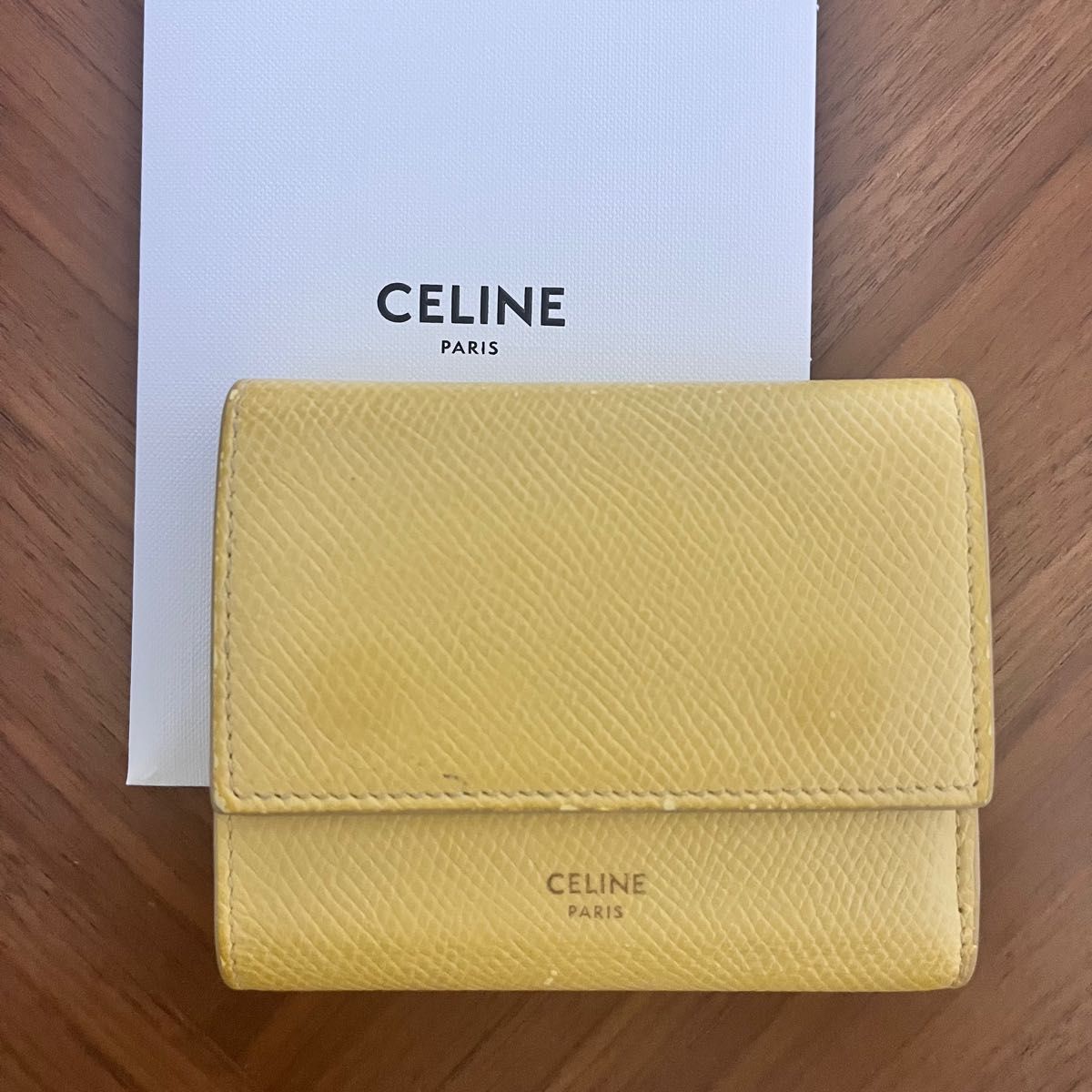 CELINE 三つ折り財布 セリーヌ財布 黄色（イエロー）【ミニウォレット