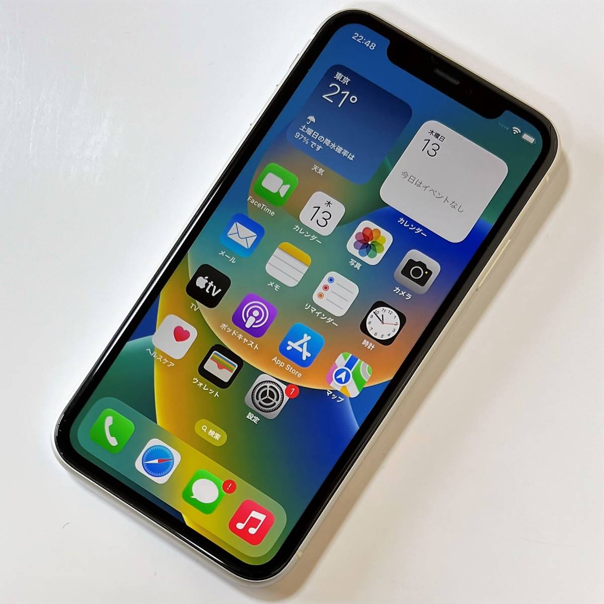 Apple SIMフリー iPhone 11 ホワイト 64GB MWLU2J/A iOS16.4.1 アク