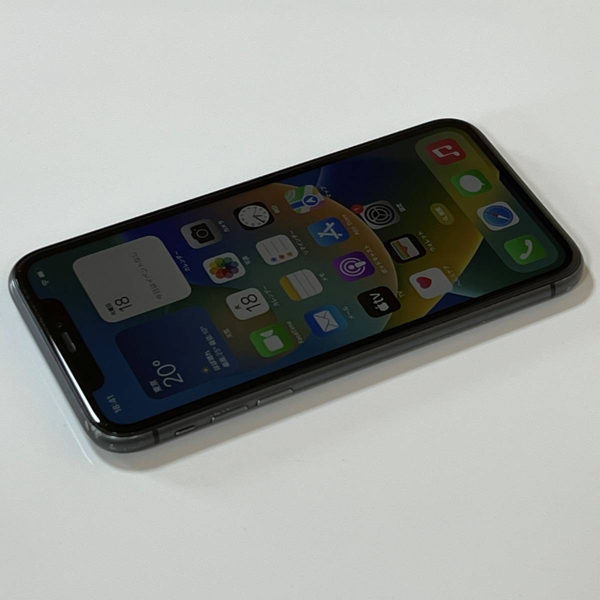 SIMフリー iPhone 11 ブラック 128GB MWM02J/A バッテリー最大容量83