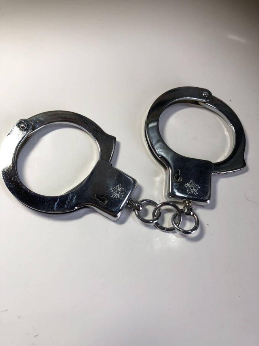実物警察手錠 ケース 旭日章 | www.schmetterlinghaus.at