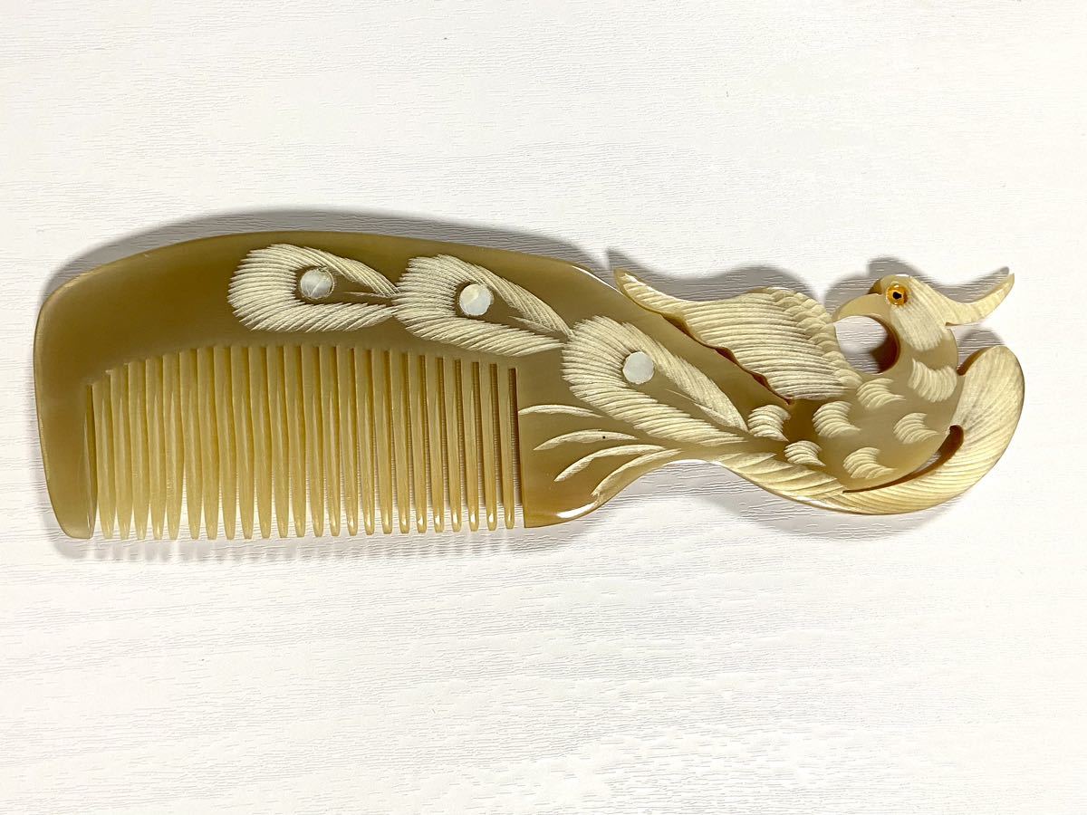 [ unused ] water cow. angle . Buffalo horn amber color . pearl color. phoenix mother-of-pearl . skill comb chi bed made handicraft beautiful car toyansi- static electricity prevention 