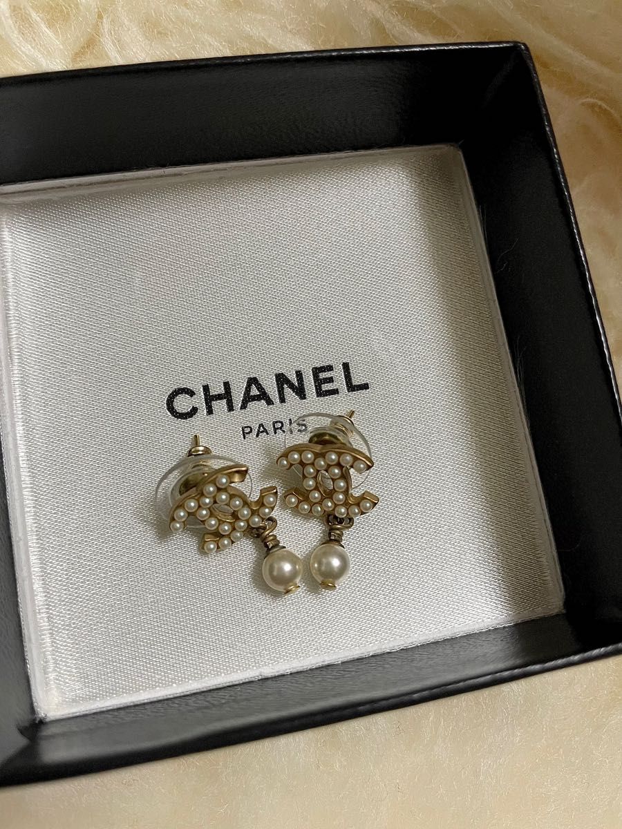 期間限定値下げCHANELココマークピアスゴールド×パール正規品