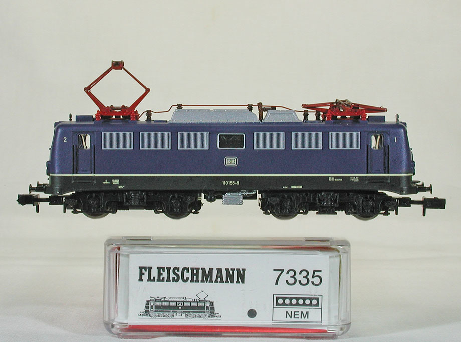 FLEISCHMANN #7335 ＤＢ（旧西ドイツ国鉄）ＢＲ１１０.１型電気機関車（ダークブルー）