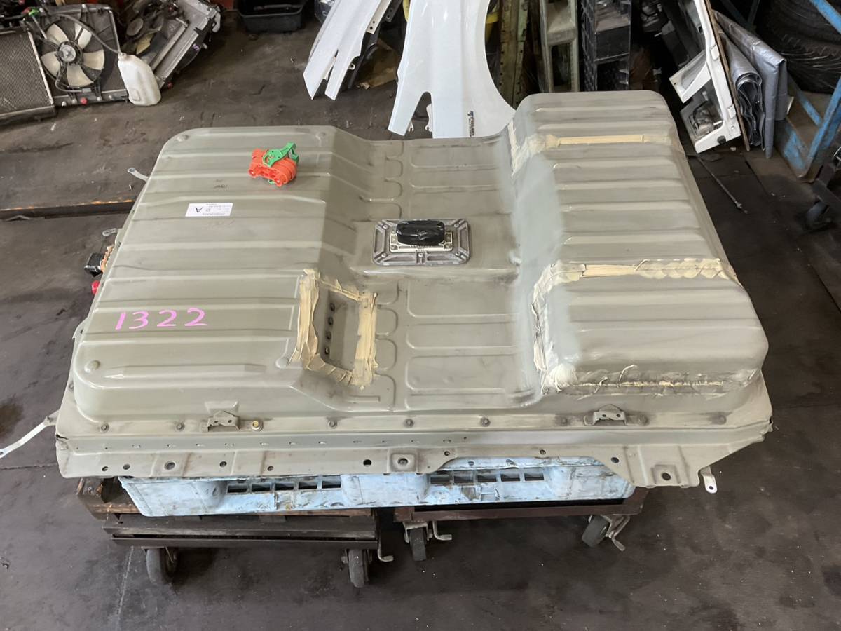 Z86☆ 日産 リーフ ZE0 ハイブリットバッテリー HVバッテリー Z86☆ 日産 リーフ ZE0 ハイブリットバッテリー HVバッテリー